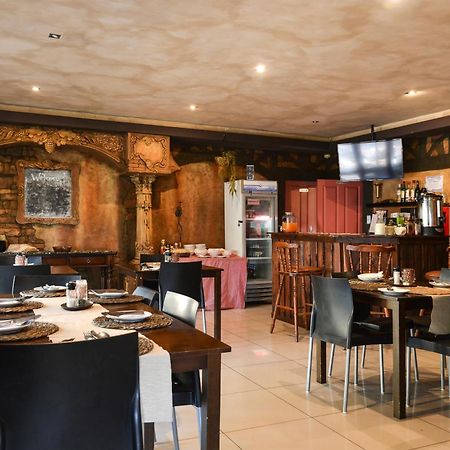 Biggy Best Boutique Hotel & Self Catering Cottages Howick Exteriör bild
