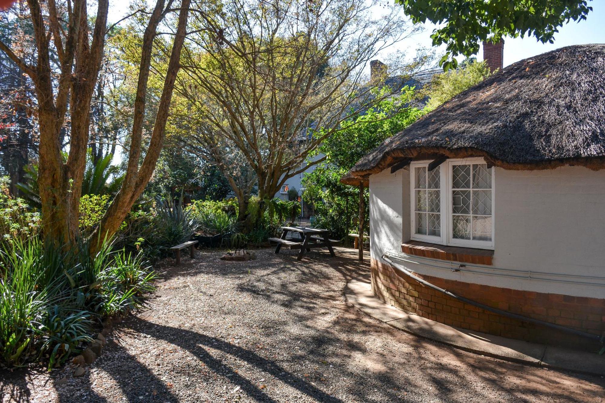 Biggy Best Boutique Hotel & Self Catering Cottages Howick Exteriör bild