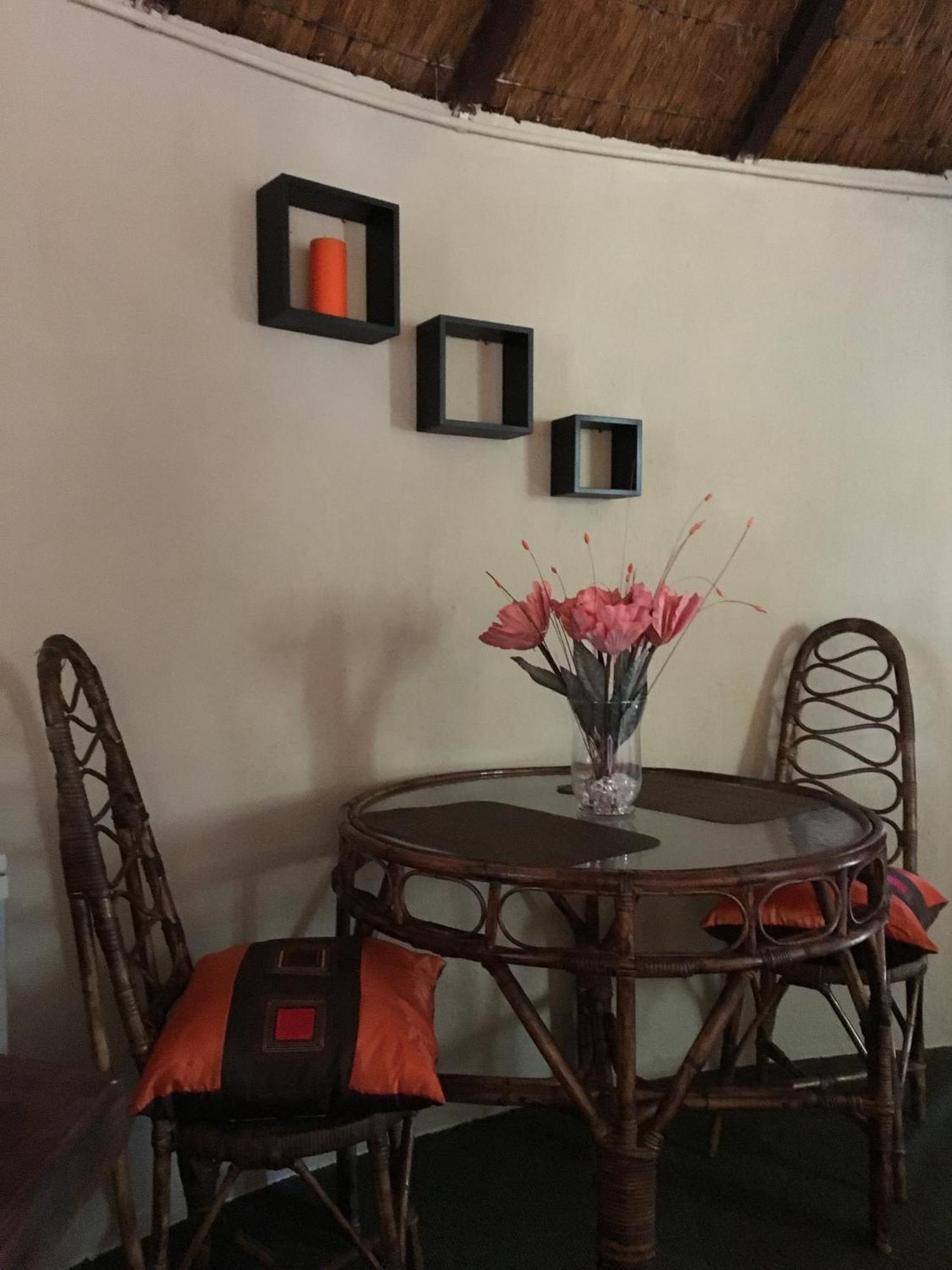 Biggy Best Boutique Hotel & Self Catering Cottages Howick Exteriör bild