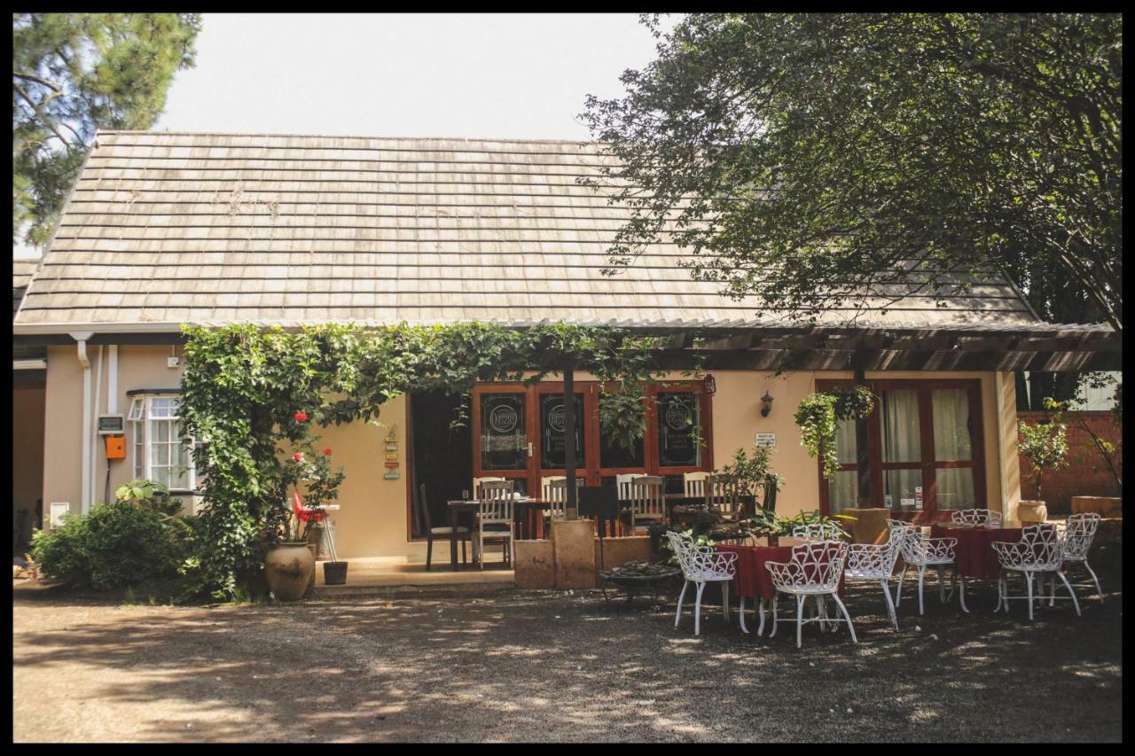 Biggy Best Boutique Hotel & Self Catering Cottages Howick Exteriör bild