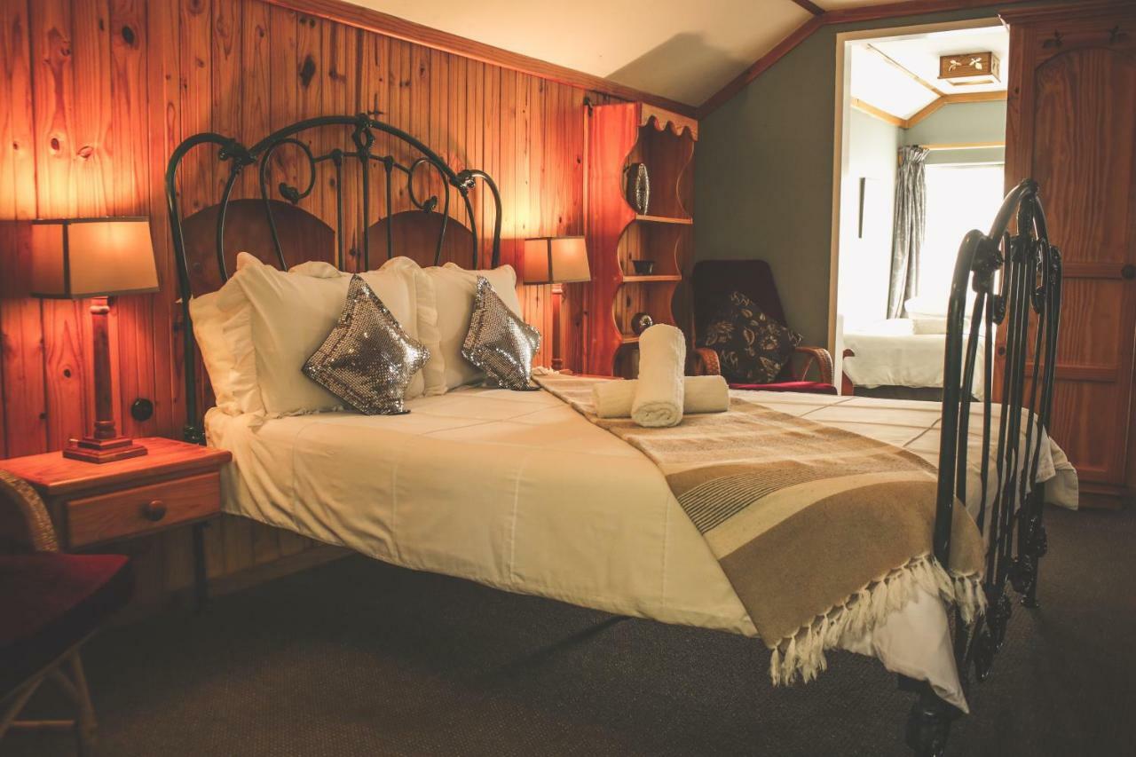 Biggy Best Boutique Hotel & Self Catering Cottages Howick Exteriör bild